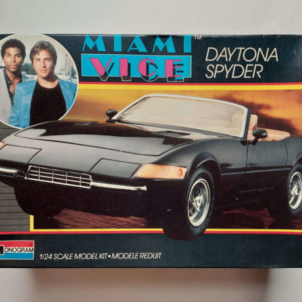 1/24 Ferrari 365 Daytona Spyder Miami Vice Сборная модель Monogram 2737