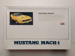 1/24 Ford Mustang Mach-1 '71 Сборная модель ARII A572