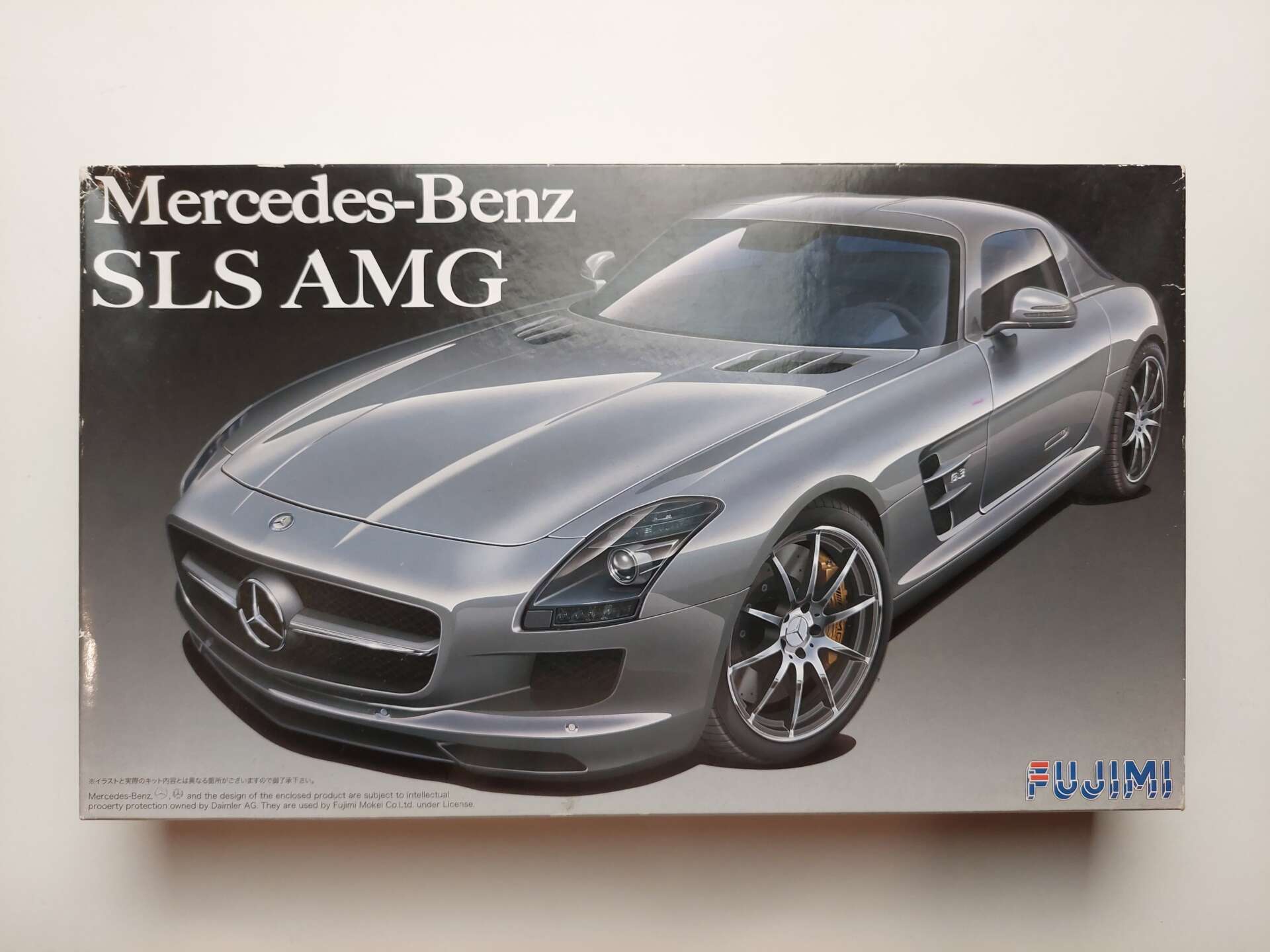 31482dced06d87998bcf9ec0b59b26ed.jpg 1/24 Mercedes-Benz SLS AMG Сборная модель Fujimi 12392