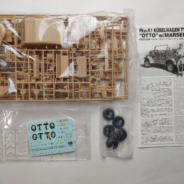 1/24 Volkswagen PkwK1 Kübelwagen Type 82 Otto w/ Marseille Сборная модель Hasegawa 20228