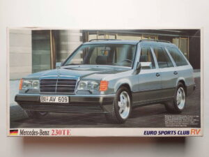 1/24 Mercedes-Benz 230TE (W124) Сборная модель Aoshima 01538