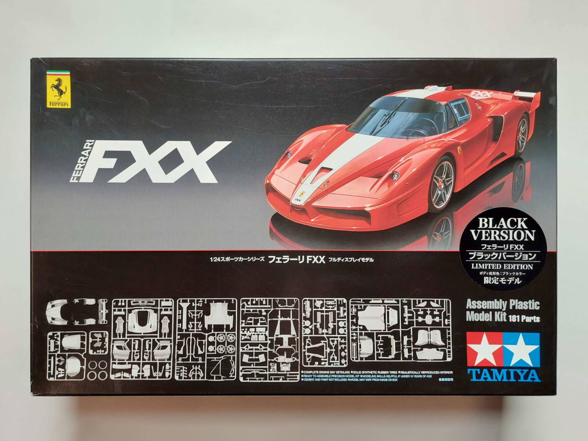494205e337aa67637d74f374ceeca353.jpg 1/24 Ferrari FXX 2005 (Black Version) Сборная модель Tamiya 89766
