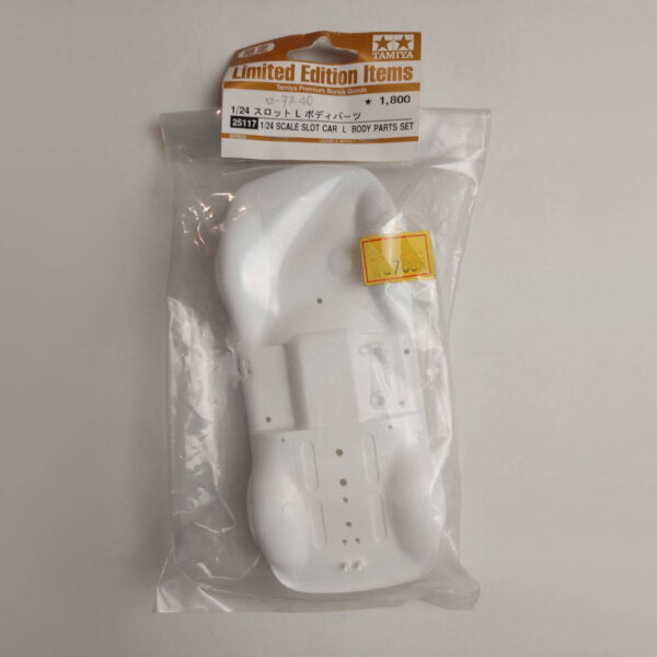 1/24 Lotus 40 Scale slot car L body parts set Tamiya 25117