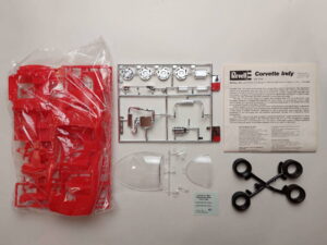 1/25 Chevrolet Corvette Indy 1986 Сборная модель Revell 7108