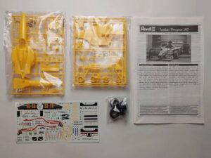 1/24 Jordan Peugeot 197 Сборная модель Revell 07212