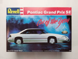 1/25 Pontiac Grand Prix SE Сборная модель Revell 7171