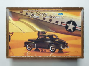 1/25 Ford '48 Coupe Сборная модель Union MC34