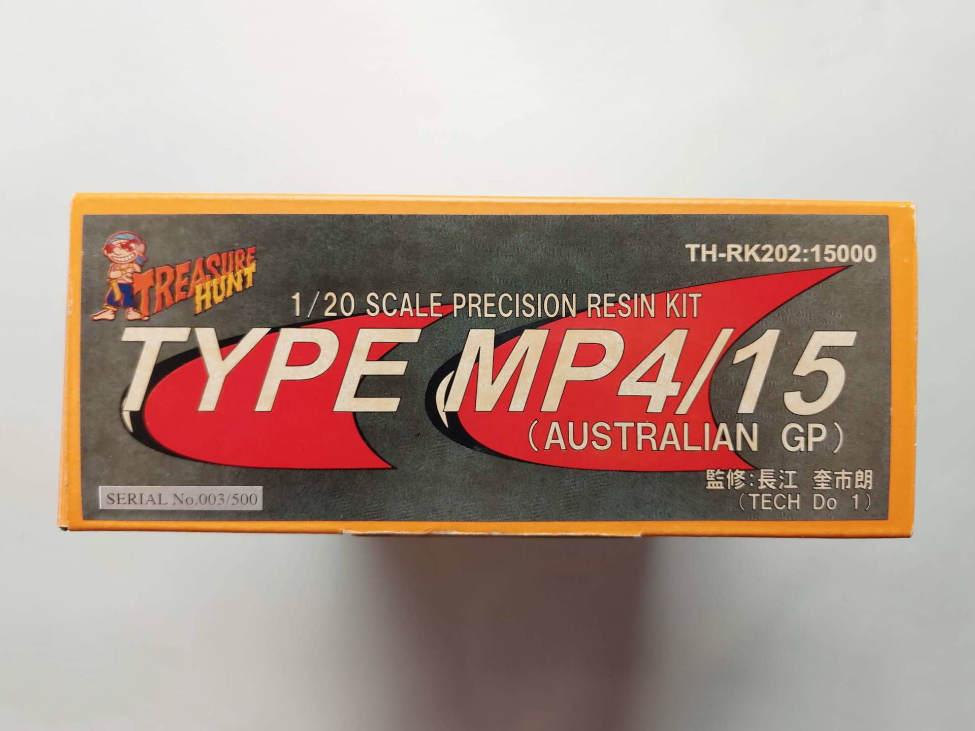 f2e0660b2e11b844f127f62828c8d654.jpg 1/20 McLaren MP4/15 2000 Australian GP Сборная модель Treasure Hunt TH-RK202