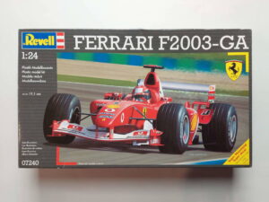 1/24 Ferrari F2003-GA Сборная модель Revell 07240