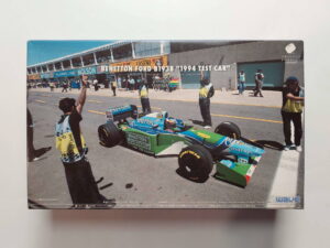 1/24 Benetton Ford B193B 1994 Test Car Сборная модель Wave F1-52