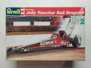 1/25 Lori Johns' Jolly Rancher Rail Dragster Сборная модель Revell 7496