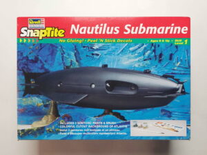 1/100 Nautilus Submarine Revell Monogram 85-1178