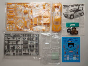 1/24 Peugeot 405 T16GR '90 Paris-Dakar Rally Winner #203 Camel Сборная модель Tamiya 24094