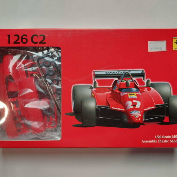 1/20 Ferrari 126 C2 1982 Сборная модель Fujimi 09032