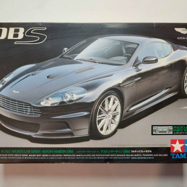 1/24 Aston Martin DBS c ф/т Сборная модель Tamiya 24316