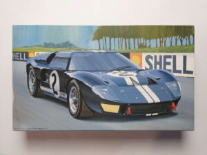 1/24 Ford GT-40 Mk.II 1966 Le Mans Winner #2 Сборная модель Fujimi 12101